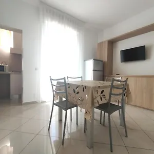2* Aparthotel Perla