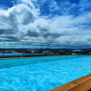 Wally Apartahotel